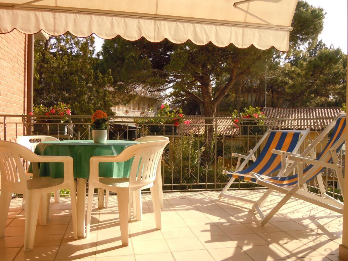 Villa Adria Lignano Sabbiadoro Eksteriør bilde